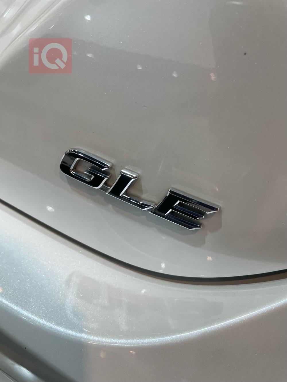 تۆیۆتا کامری